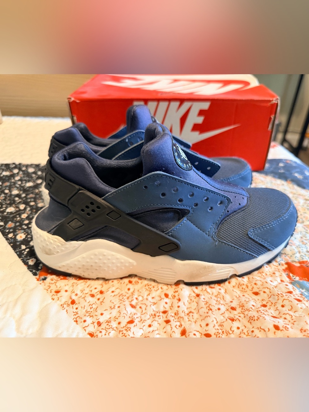 Nike Air Huarache Sneakers - Monsoon Blue - sWORN ONCE